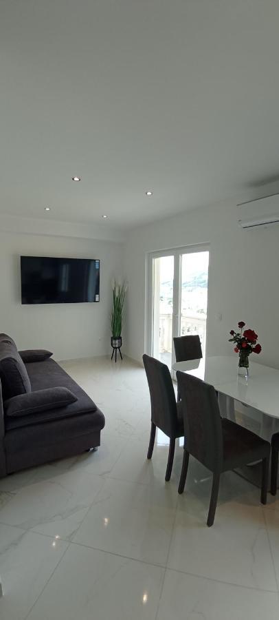 Apartman Stipan Omiš Exteriér fotografie